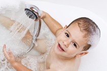 Bañarse solos, un paso más en su autonomía