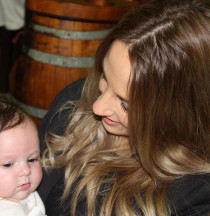Noelia de Cuestión de Madres: "La maternidad me ha completado"