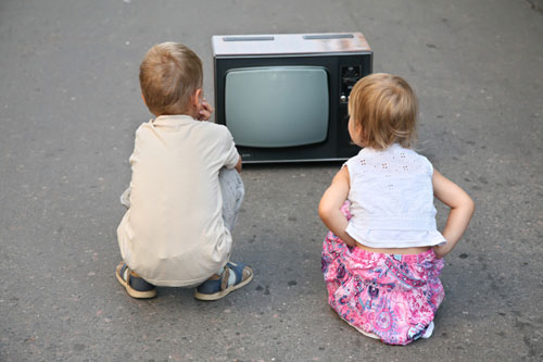 niños y television
